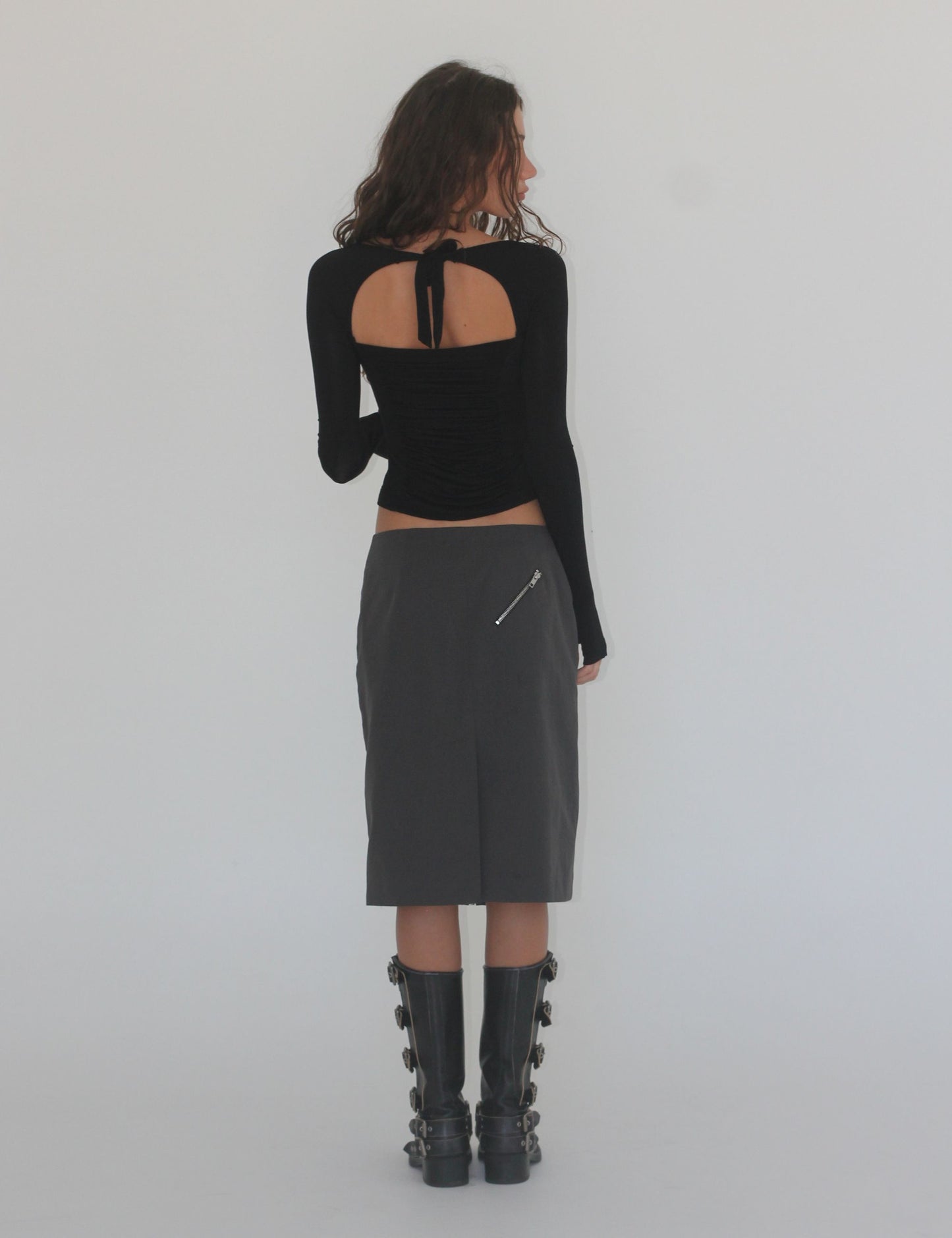RUCHED LONG SLEEVE