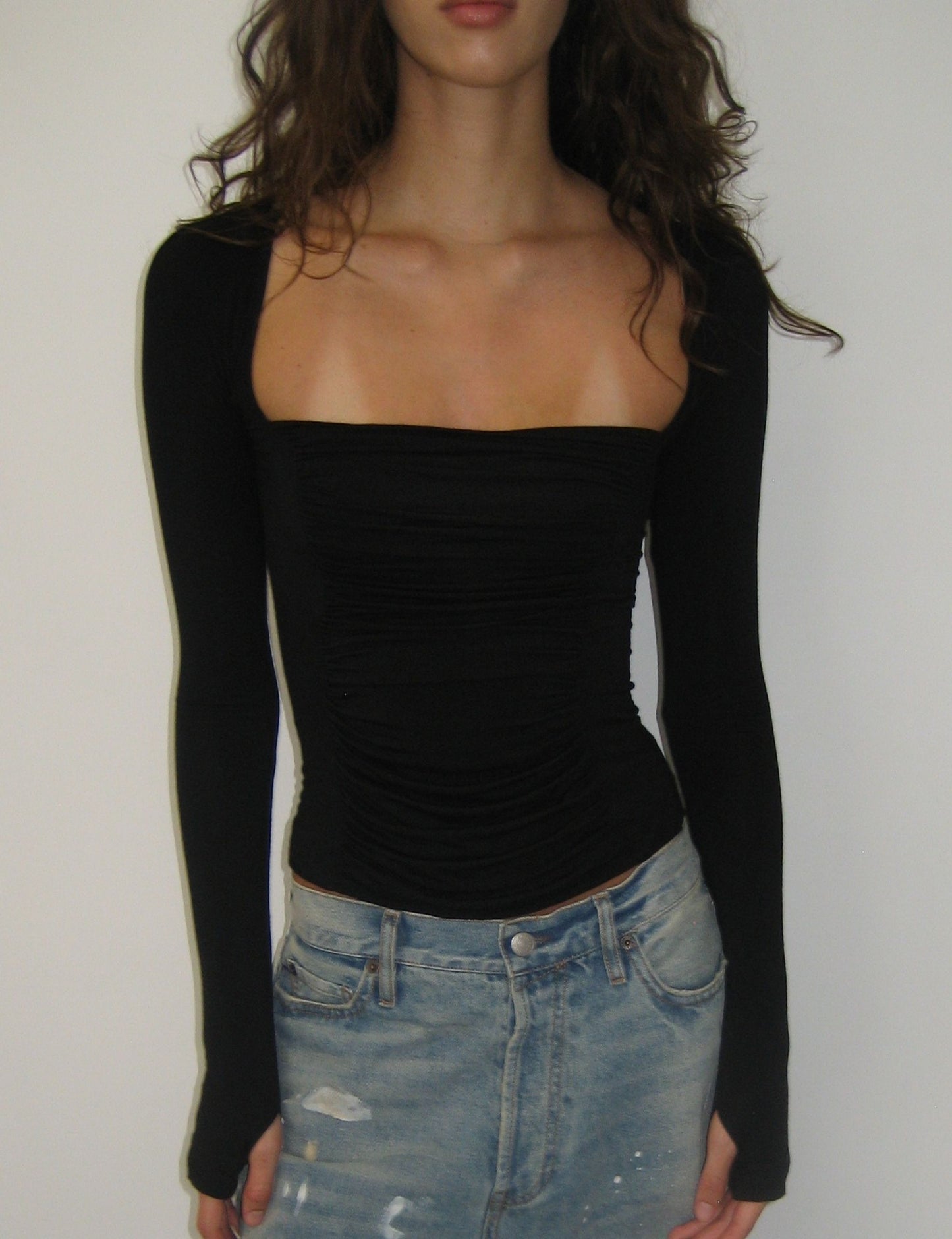 RUCHED LONG SLEEVE